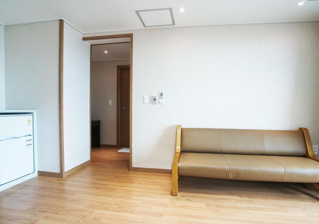 Iris Hotel Согвипхо Экстерьер фото